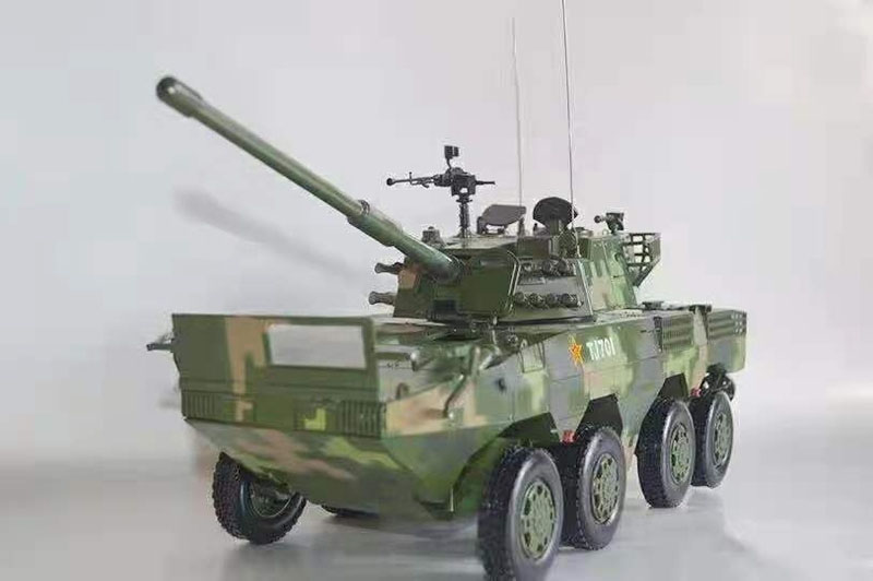 軍事車輛模型-105mm口（kǒu）徑輪式自（zì）行突擊炮模型